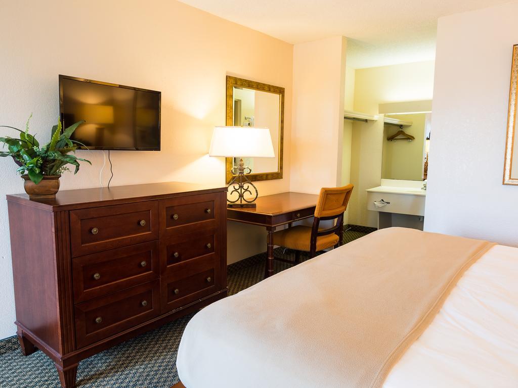 Hotel Quality Lake Magdalene