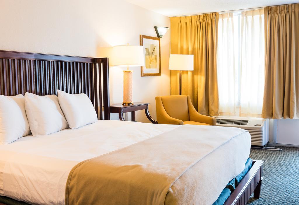 Quality Hotel Lake Magdalene